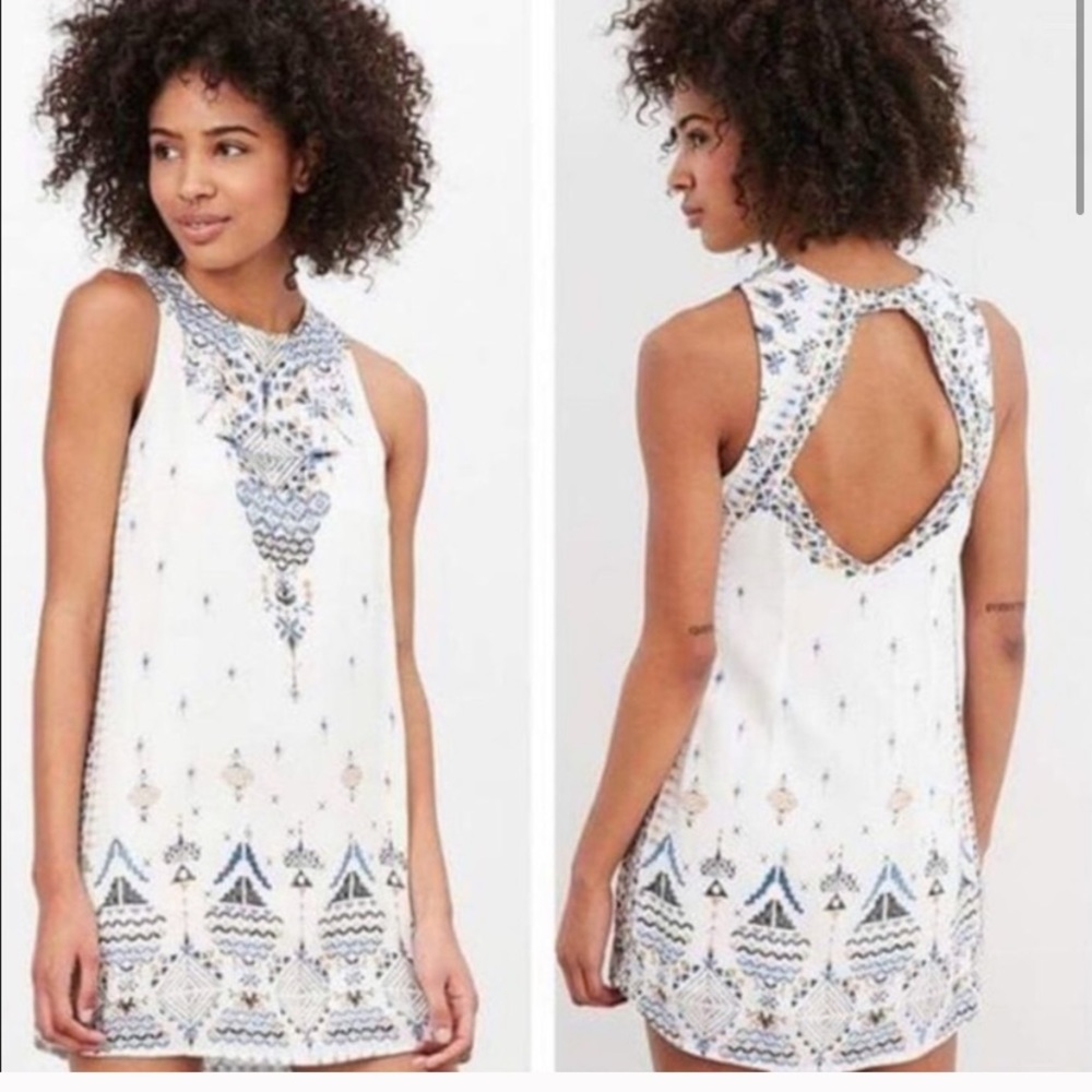 Ecote dress with open back